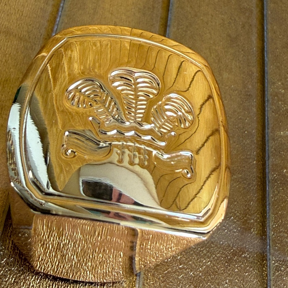 ⭐️NEW authentic metal Creed parfume bottle cap GOLD ⭐️